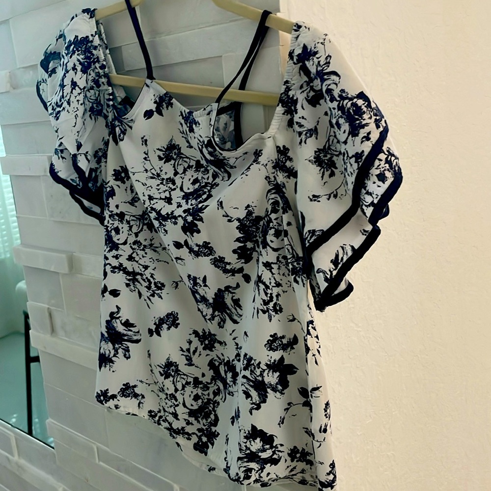 Etiquette. For all occasions, beautiful, sexy top